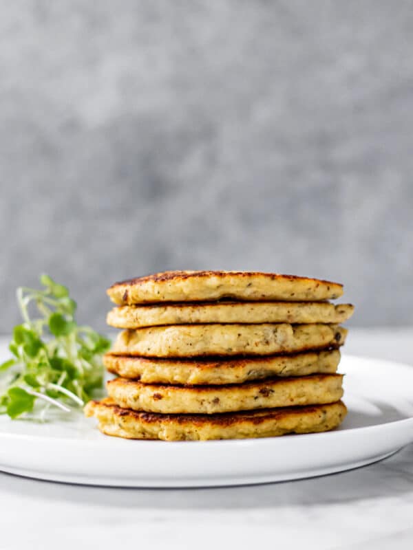 Healthy Cauliflower Pancakes {Low Carb, GF} Skinny Fitalicious®