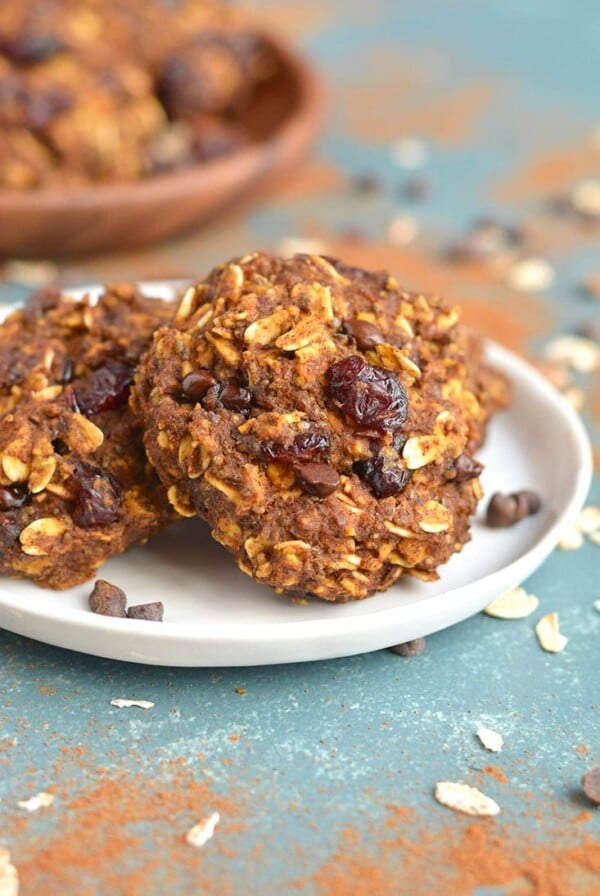 A soft and chewy dairy free oatmeal cookie, loaded with pumpkin and cranberry. Theses Pumpkin Oatmeal Cranberry Cookies are a fun winter breakfast treat.