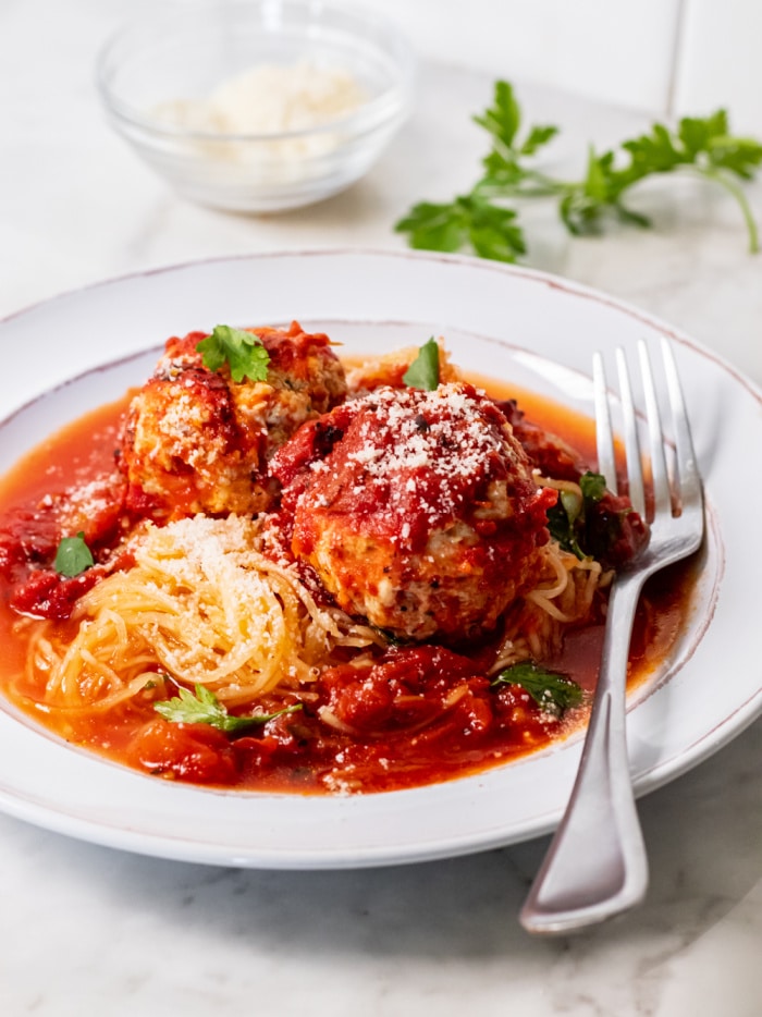 Healthy Meatballs With Spaghetti Squash Skinny Fitalicious®