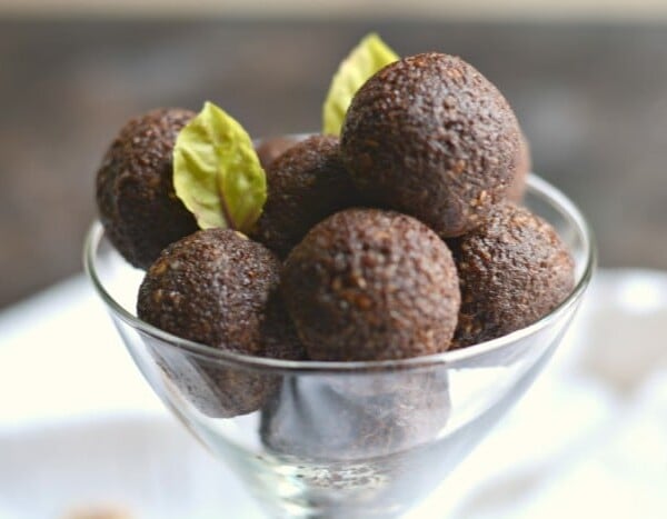Grain Free Chocolate Walnut Truffles