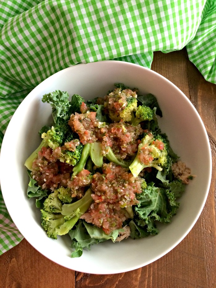 lunch-kale-tuna-salsa-broccoli-img