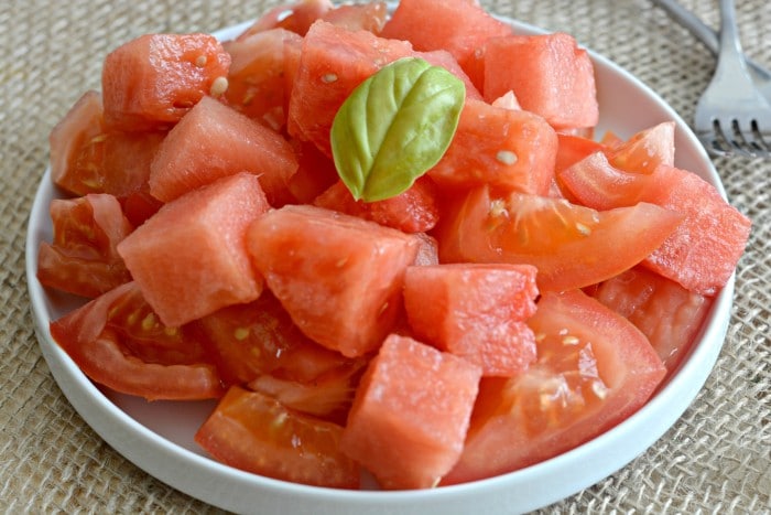 tomato-balsamic-watermelon-salad-img1