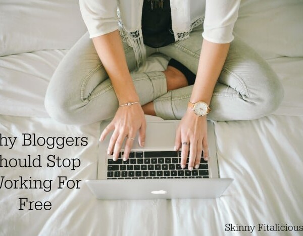 bloggers-stop-working-for-free-img