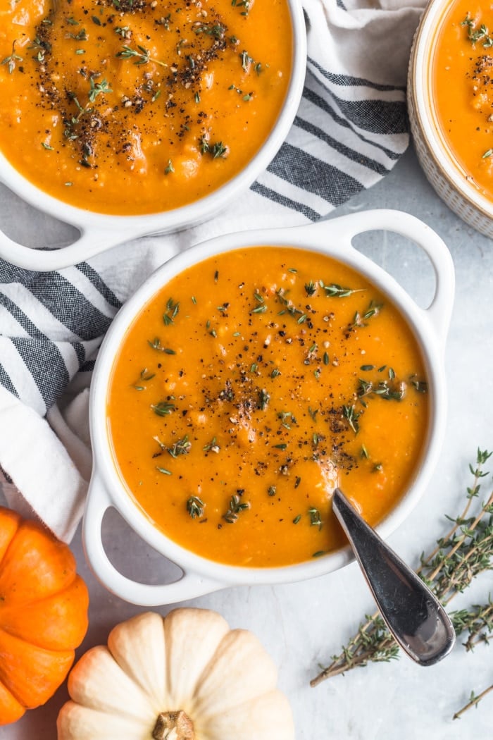 Butternut Sweet Potato Soup is a comforting, veggie packed soup. A butternut squash soup made low calorie, gluten free, Paleo and Vegan! 