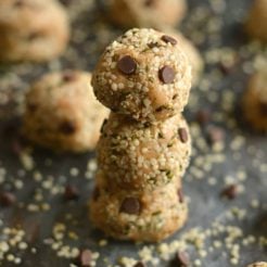 Hemp Seed Energy Bites made with creamy nut butter, chocolate & oat flour. High in omega-3 & low in sugar, a healthy 125 calorie snack perfect for on the go! Gluten Free + Low Calorie + Vegan