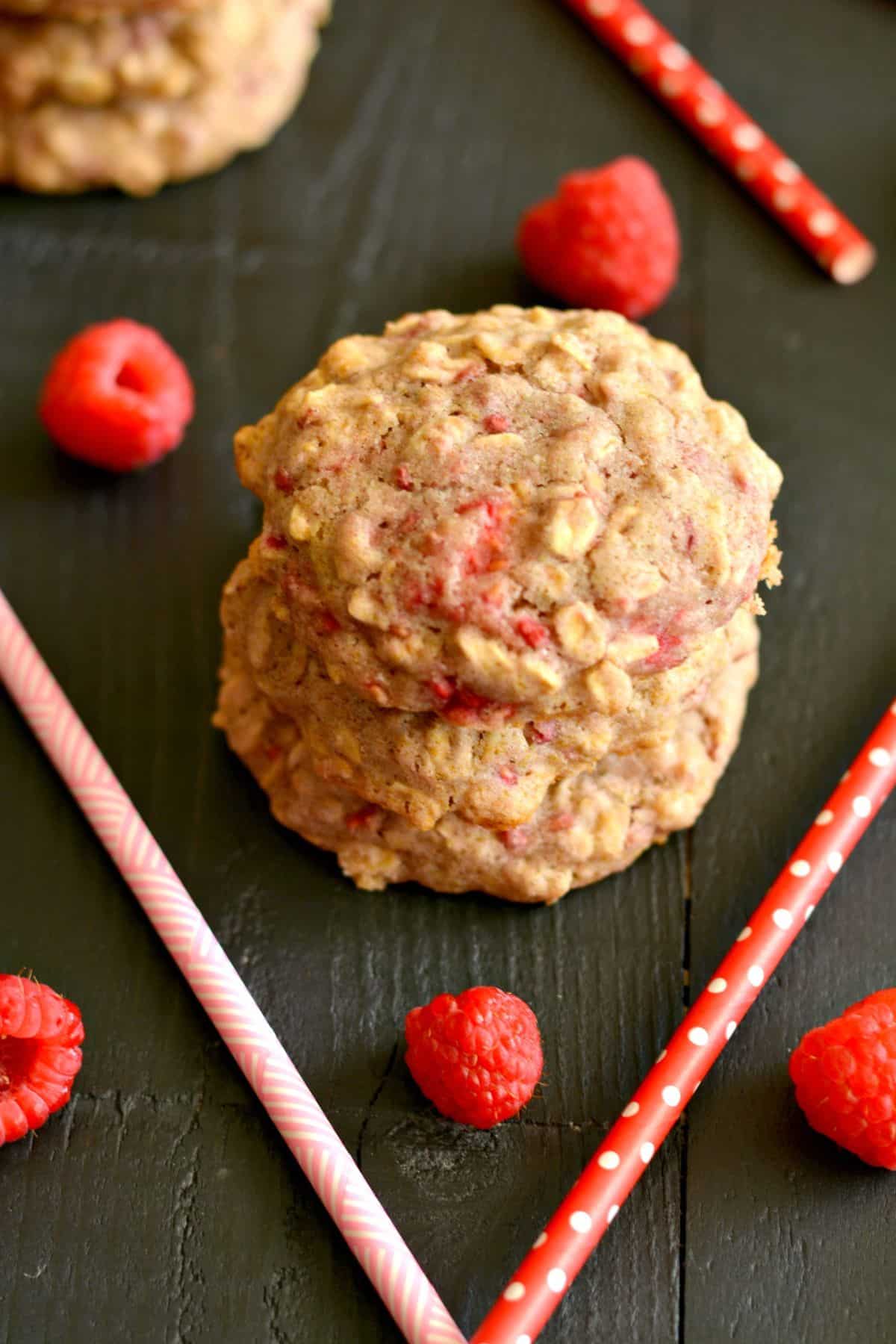 Raspberry oatmeal cookies on a table.