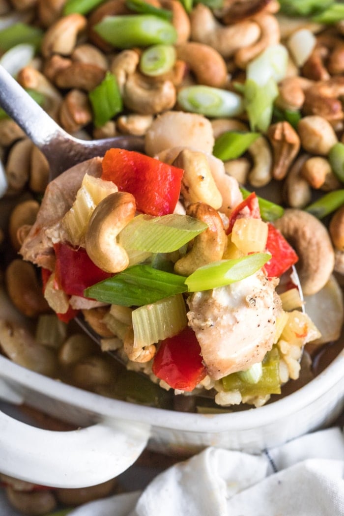 Cashew Chicken Bake is a simple, low calorie casserole dinner packed with protein and vegetables. A hearty gluten free meal that's filling and the whole family will love!