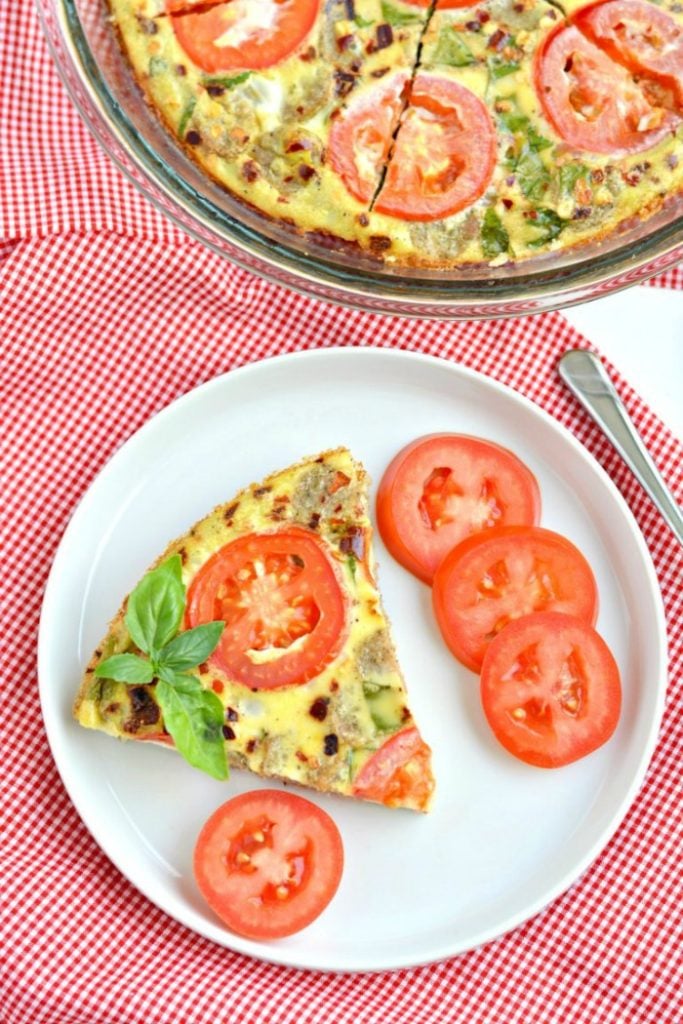 Sausage Tomato Breakfast Pizza! A simple one-pan dish made with fresh vegetables and herbs with the flavors of pizza. A Paleo, gluten free and low calorie breakfast that's healthy, nourishing and delicious! #eggbake #frittata