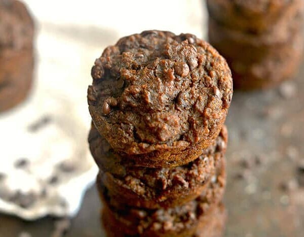 Healthy Molasses Pumpkin Chocolate Chip Muffins lightly sweetened with applesauce, brown sugar and molasses. A tasty chocolate treat packed with fall spices and irresistible flavors! Gluten Free + Vegan + Low Calorie