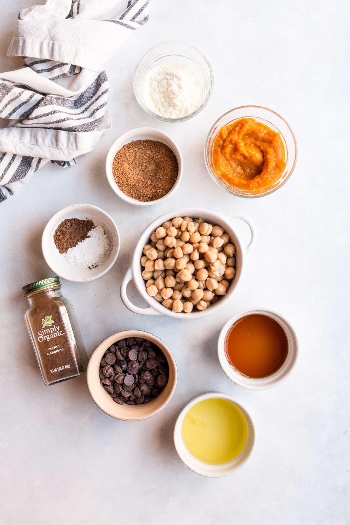 Ingredients to make chocolate chip pumpkin protein bars.