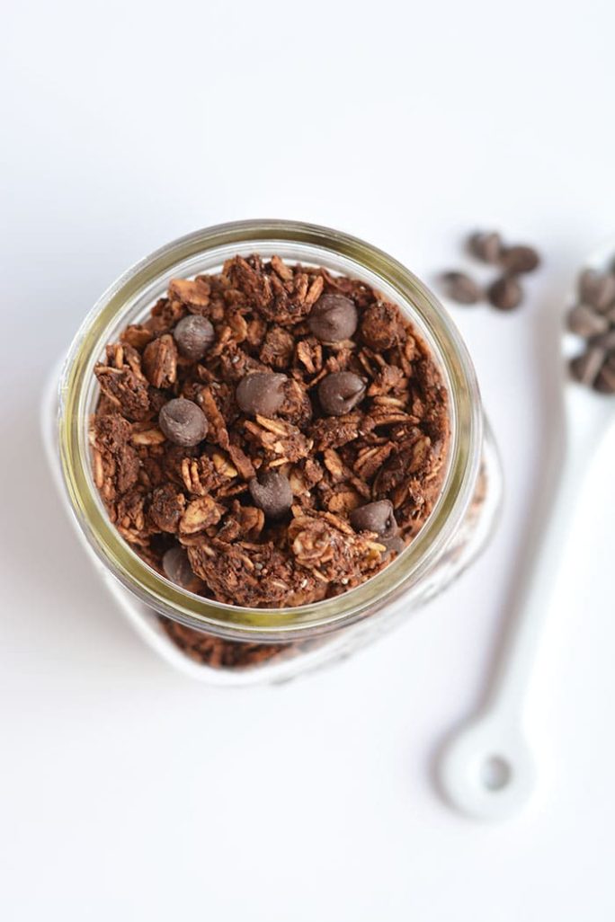 Skinny Chocolate Granola with Chia Seeds {GF, Low Cal, Vegan} Skinny