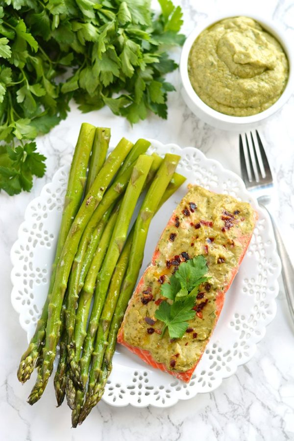 20 Minute Baked Pesto Salmon {Low Carb, Whole30, Paleo} Skinny