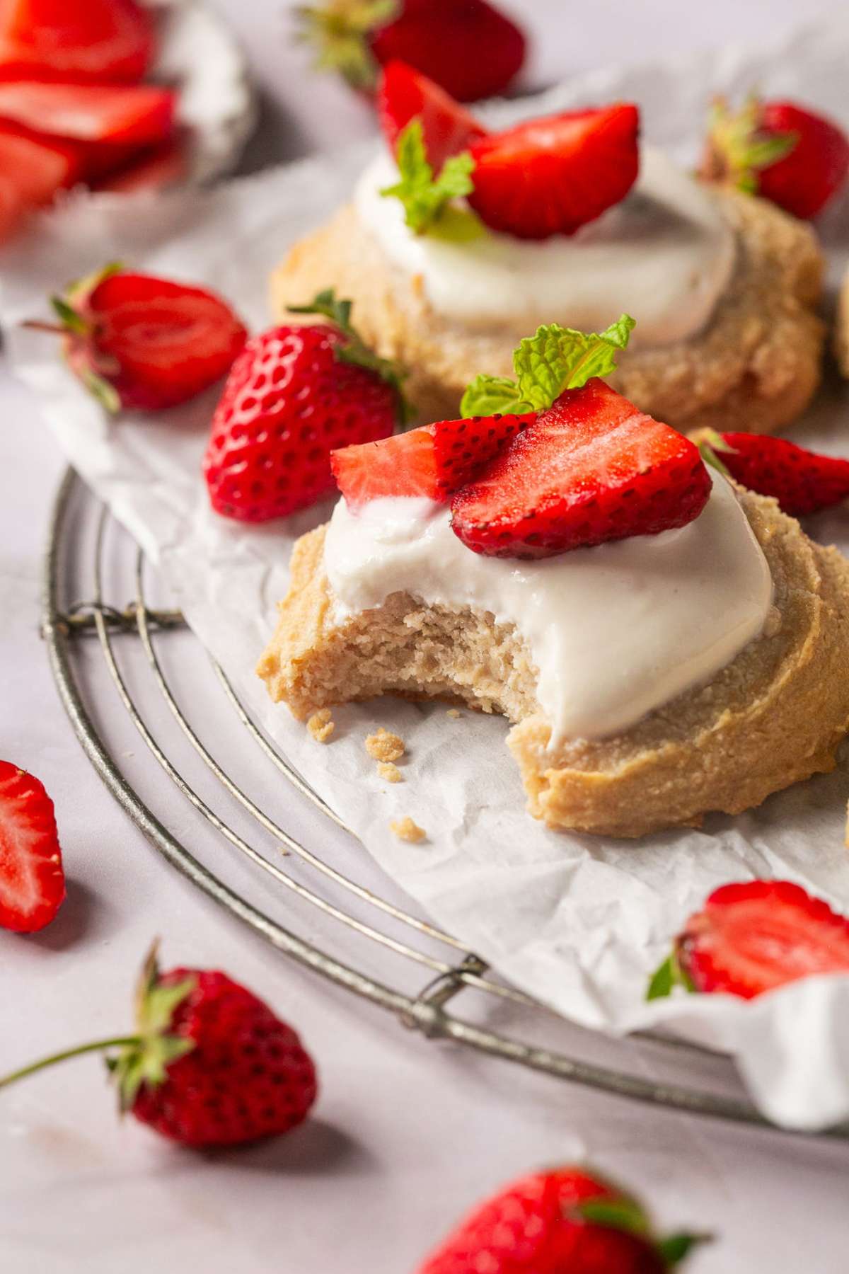 Skinny Strawberry Shortcake made nutritionally balanced with protein & oats in biscuit form for a portioned controlled dessert or snack. Perfect for those watching their weight or trying to lose weight. Gluten Free + Low Calorie 