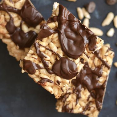 Healthy Rice Krispie Treats! Made with 3 ingredients, these no bake snacks are a healthy version of a classic favorite. Great as a post workout snack, a snack to take with you on the go, or an after dinner treat. Gluten Free + Low Calorie!