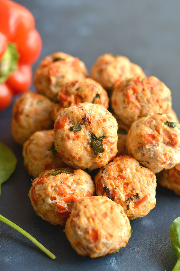 Paleo Breakfast Meatballs! Meatballs for breakfast! These protein & veggie packed balls are great for prepping in advance. Serve with eggs & take with you on the go. Easily customizable, simple to make & delicious! Gluten Free + Low Calorie + Paleo + Low Carb