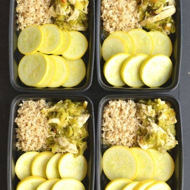 Meal Prep Hatch Green Chile Chicken! This simple dinner recipe is filled with spicy and smoky flavors. Serve over brown rice, lettuce or zucchini noodles for a lighter, healthier dish! Gluten Free + Low Calorie + Paleo