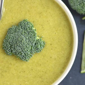 Meal Prep Broccoli Butternut Soup. This lighter, dairy-free soup is a healthier version of broccoli cheddar soup that's equally creamy & delicious! A veggie packed meal perfect for cold weather. Vegan + Paleo + Gluten Free + Low Calorie