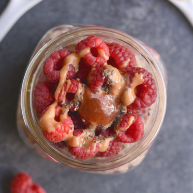 Meal Prep Overnight Oats 3 Ways! Homemade gluten free oats, made free of artificial ingredients, packed with protein, flavor, and EASY to make! Eat them as instant oatmeal or overnight oats. Gluten Free + Low Calorie + Vegan