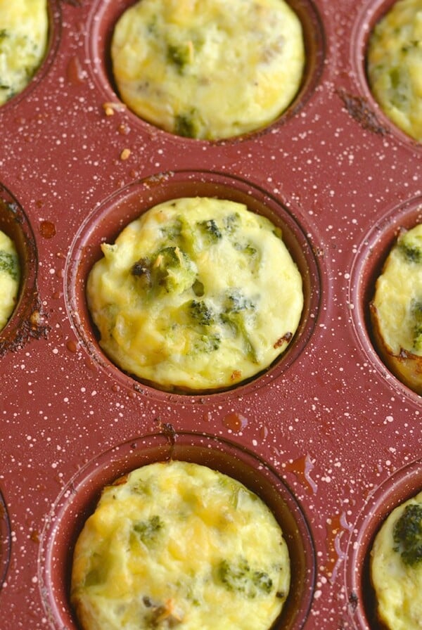 Cheesy Sausage Broccoli Egg Muffins! An EASY, healthy, delicious low carb breakfast you can meal prep once & enjoy all week. Perfect for busy mornings & taking with you no the go! Gluten Free + Low Carb + Low Calorie
