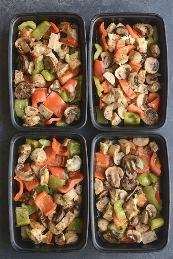 Meal Prep Sausage Pepper Pizza Casserole! Quick veggie-protein loaded casserole with a touch of cheesy goodness on top. A filling & flavorful low carb meal for lunch or dinner! Gluten Free + Low Calorie + Low Carb