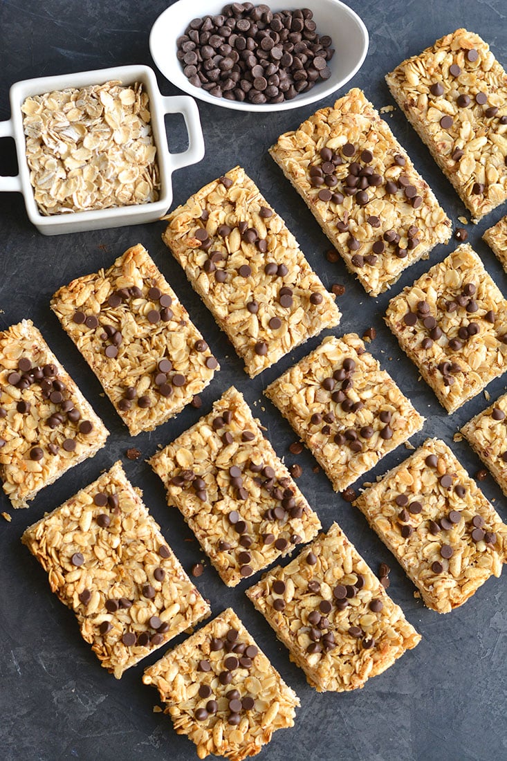 Honey Oats Chocolate Chip Granola Bars! Chewy granola bars made with recognizable ingredients and gluten free. An easy homemade snack or lunchbox treat! Gluten Free + Low Calorie 