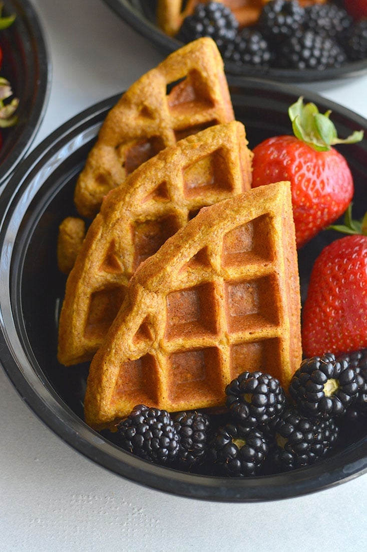 Whole Grain Pumpkin Spice Waffles! Freezer friendly, made with simple real food ingredients, perfect for breakfast meal prep or weekend brunch. Made dairy and gluten free with minimal added sugar. Gluten Free + Low Calorie