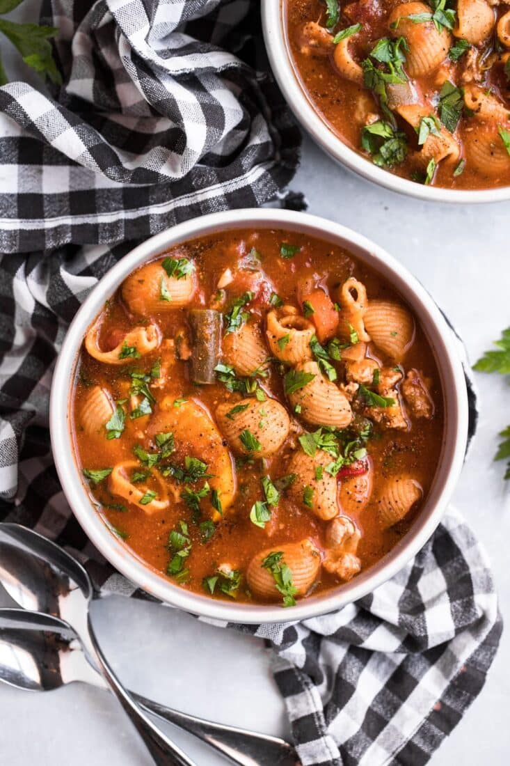This High Protein Minestrone Soup is the best Instant Pot or slow cooker soup! Simple, healthy, delicious and nutritious. Get ready for an amazing tasting soup! Gluten Free + Low Calorie