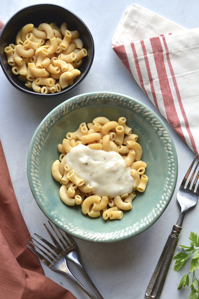 Cottage Cheese Alfredo with Chickpea Pasta {GF, Low Cal} Skinny