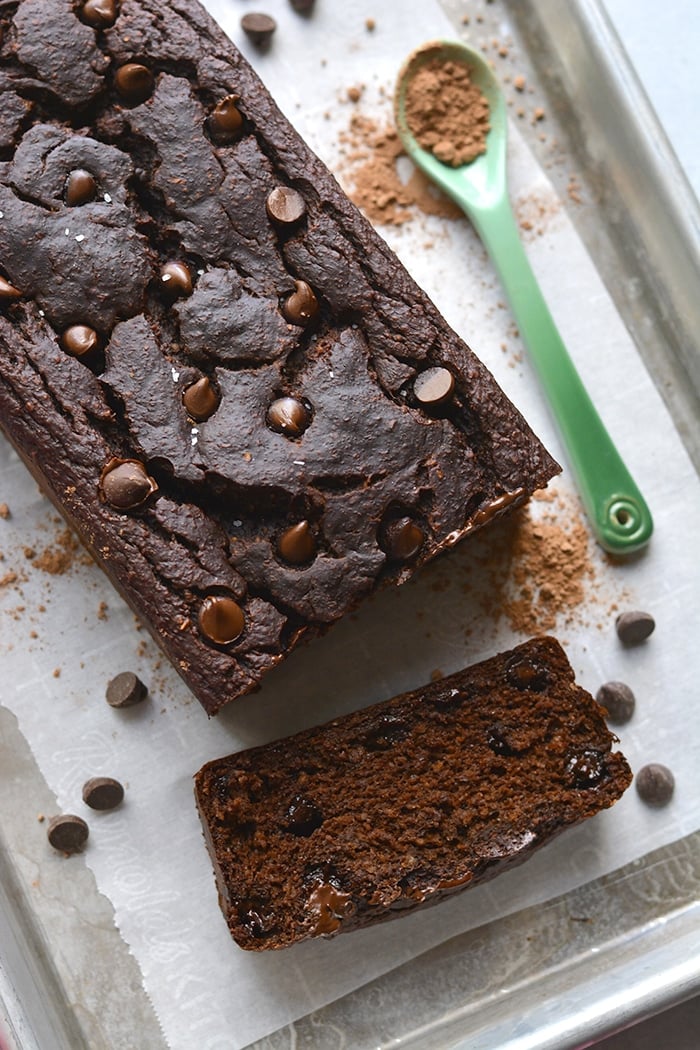 Healthy Chocolate Banana Bread with greek yogurt! Made flourless with gluten free oats and low sugar, this is the perfect healthy low calorie treat! Gluten Free + Low Calorie