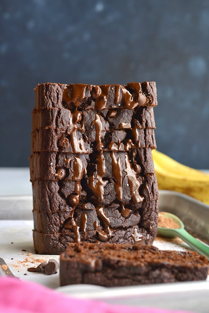 Healthy Chocolate Banana Bread with greek yogurt! Made flourless with gluten free oats and low sugar, this is the perfect healthy low calorie treat! Gluten Free + Low Calorie