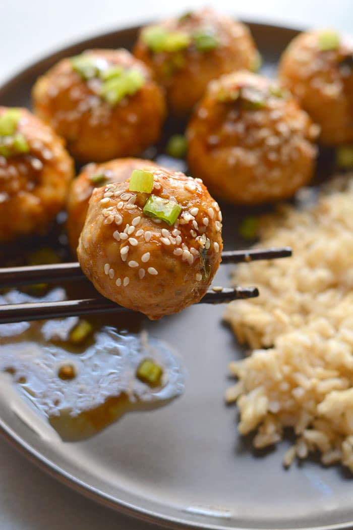 Healthy Asian Meatballs are a low calorie meal made with a sweet chili glaze. An easy and nutritious meatball recipe everyone will love! Low Calorie + Gluten Free