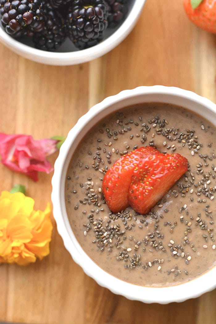 Healthy Chocolate Protein Chia Pudding is a low calorie, high protein breakfast or snack. Easy to meal prep, dairy free and vegan friendly! Low Calorie + Gluten Free + Paleo + Vegan