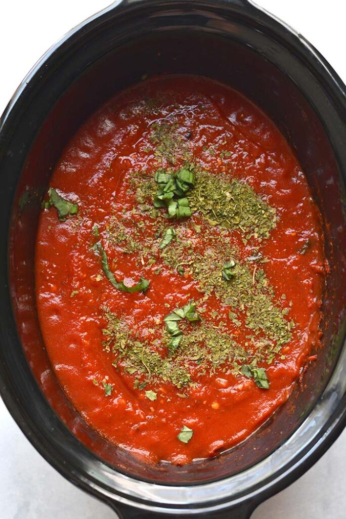 Healthy Crockpot Tomato Sauce {Low Calorie, GF} Skinny Fitalicious®