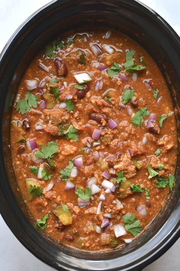 Healthy Crockpot Turkey Chili {Low Cal, GF} Skinny Fitalicious®