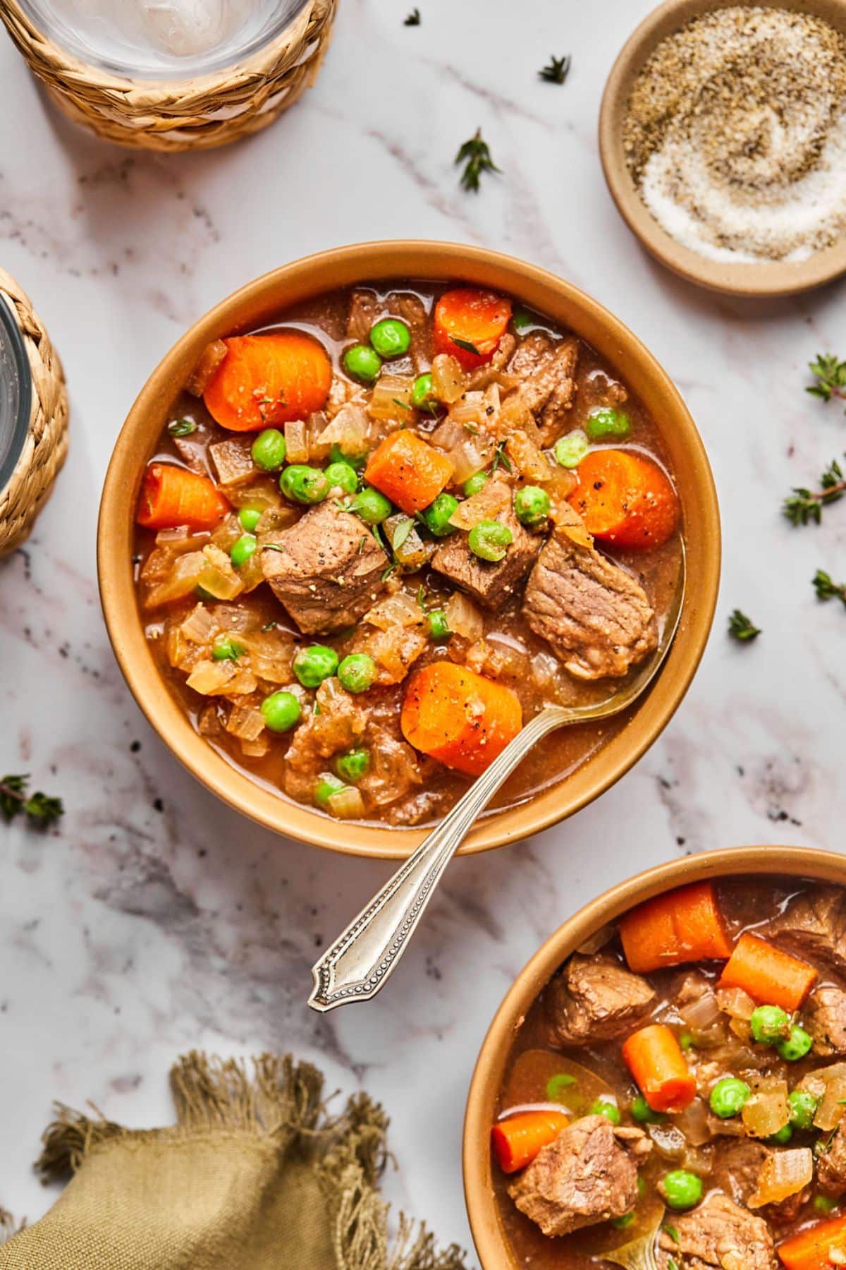 A bowl of healthy beef stew on the table.