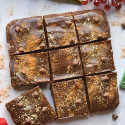 Healthy Gingerbread Protein Brownies are low calorie, made gluten and dairy free and made better for you balanced with protein! A healthy, low sugar dessert! Gluten Free + Low Calorie