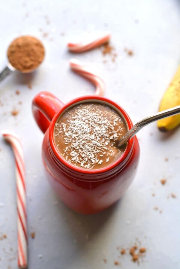 Healthy Hot Chocolate Smoothie is high protein protein, gluten free, dairy free and a great snack for weight loss and hormones. Low Calorie + Gluten Free + Vegan