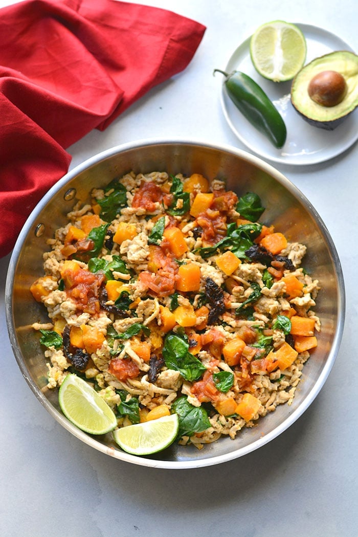 Healthy Mexican Breakfast Hash is a high protein, egg-free breakfast recipe. Meal prep it ahead of time for a low-calorie breakfast!