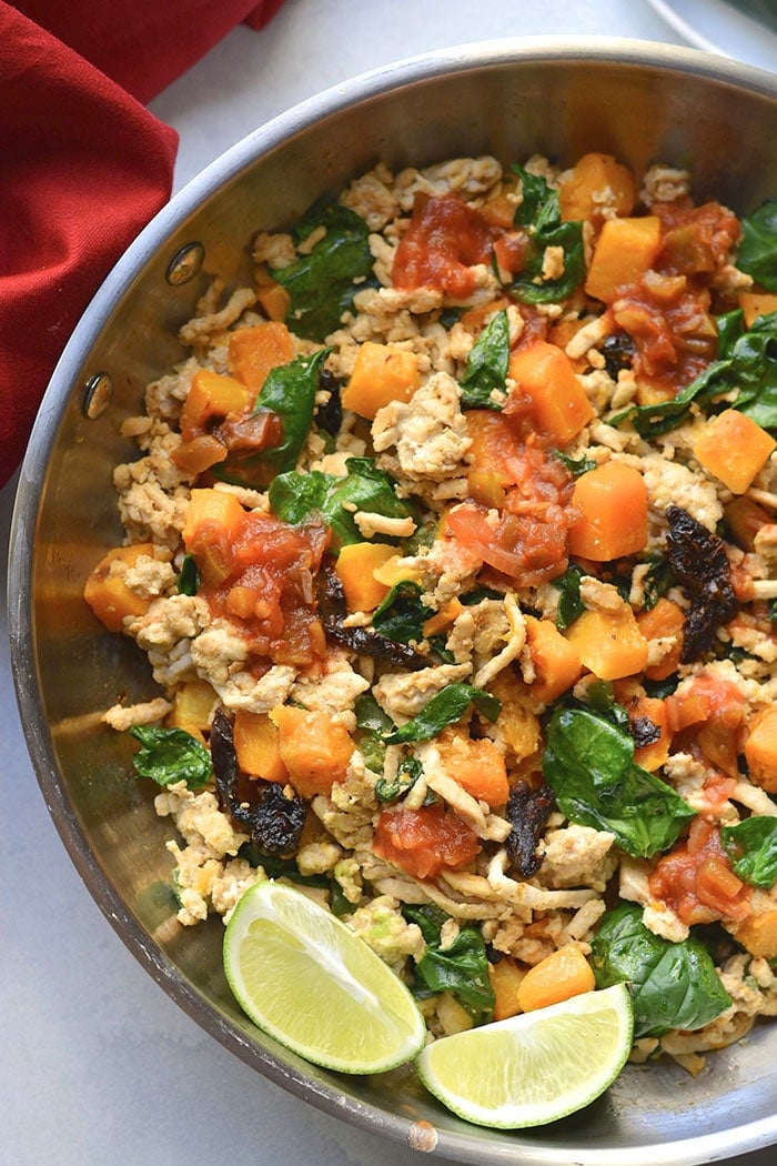 Healthy Mexican Breakfast Hash is a high protein, egg-free breakfast recipe. Meal prep it ahead of time for a low-calorie breakfast!