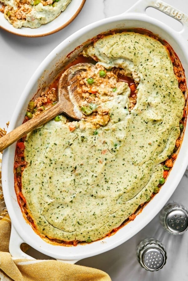 Healthy sheperds pie in a dish.