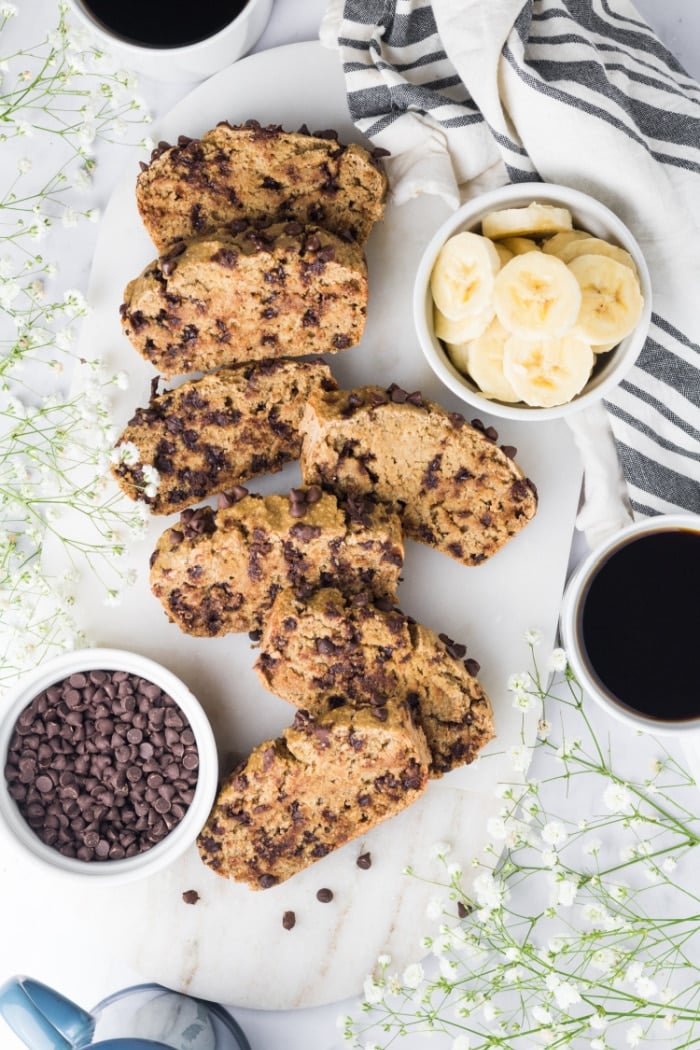 Healthy Chocolate Chip Banana Oat Bread made low calorie and lower sugar. A healthy gluten free banana bread made flourless with oats and dairy free. A lower calorie baked good that's better for you! 