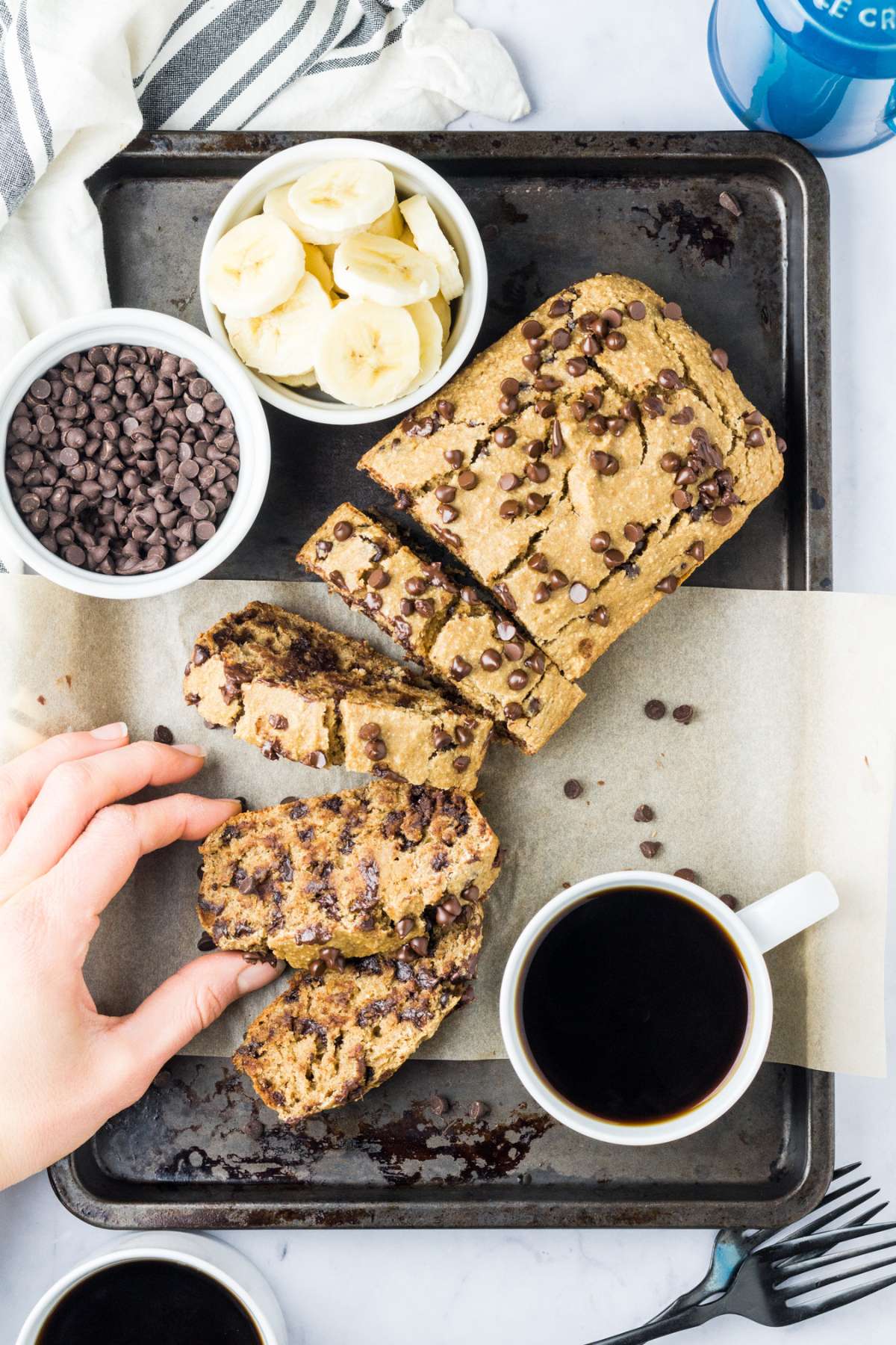 Healthy Chocolate Chip Banana Oat Bread made low calorie and lower sugar. A healthy gluten free banana bread made flourless with oats and dairy free. A lower calorie baked good that's better for you! 