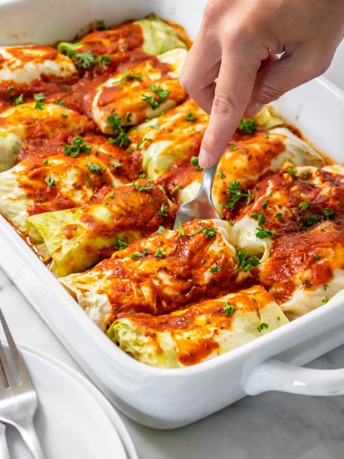 Low Calorie Cabbage Roll Casserole is a healthy casserole dish high in protein made with ground beef and simple ingredients. 