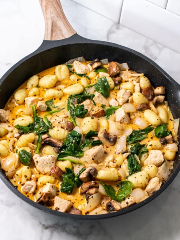 Healthy Chicken Gnocchi Skillet {Low Calorie} Skinny Fitalicious®