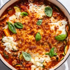 Healthy Skillet Lasagna is a low calorie meal made with cottage cheese the entire family will love!