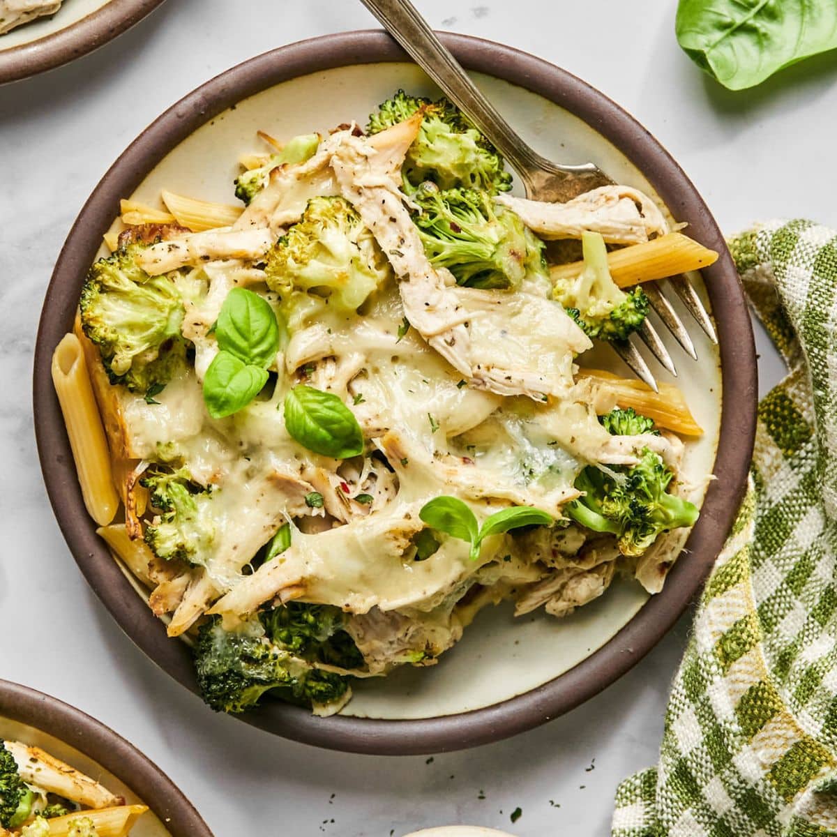 Chicken Alfredo Casserole - Skinny Fitalicious®