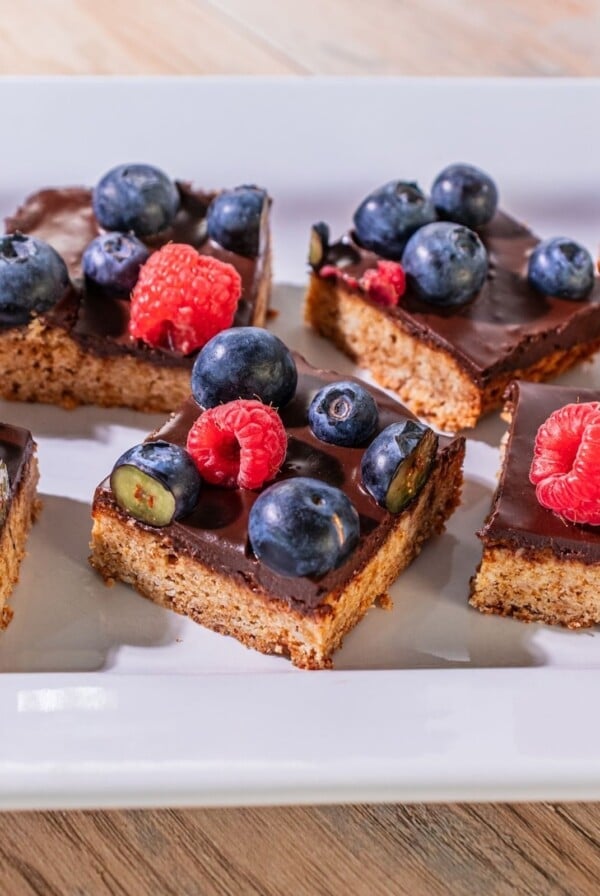 Gluten free berry bars on a plate.