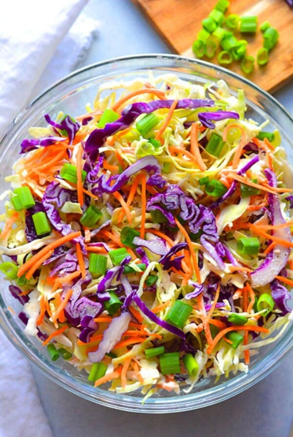 Low calorie coleslaw with cabbage, onions and carrots.
