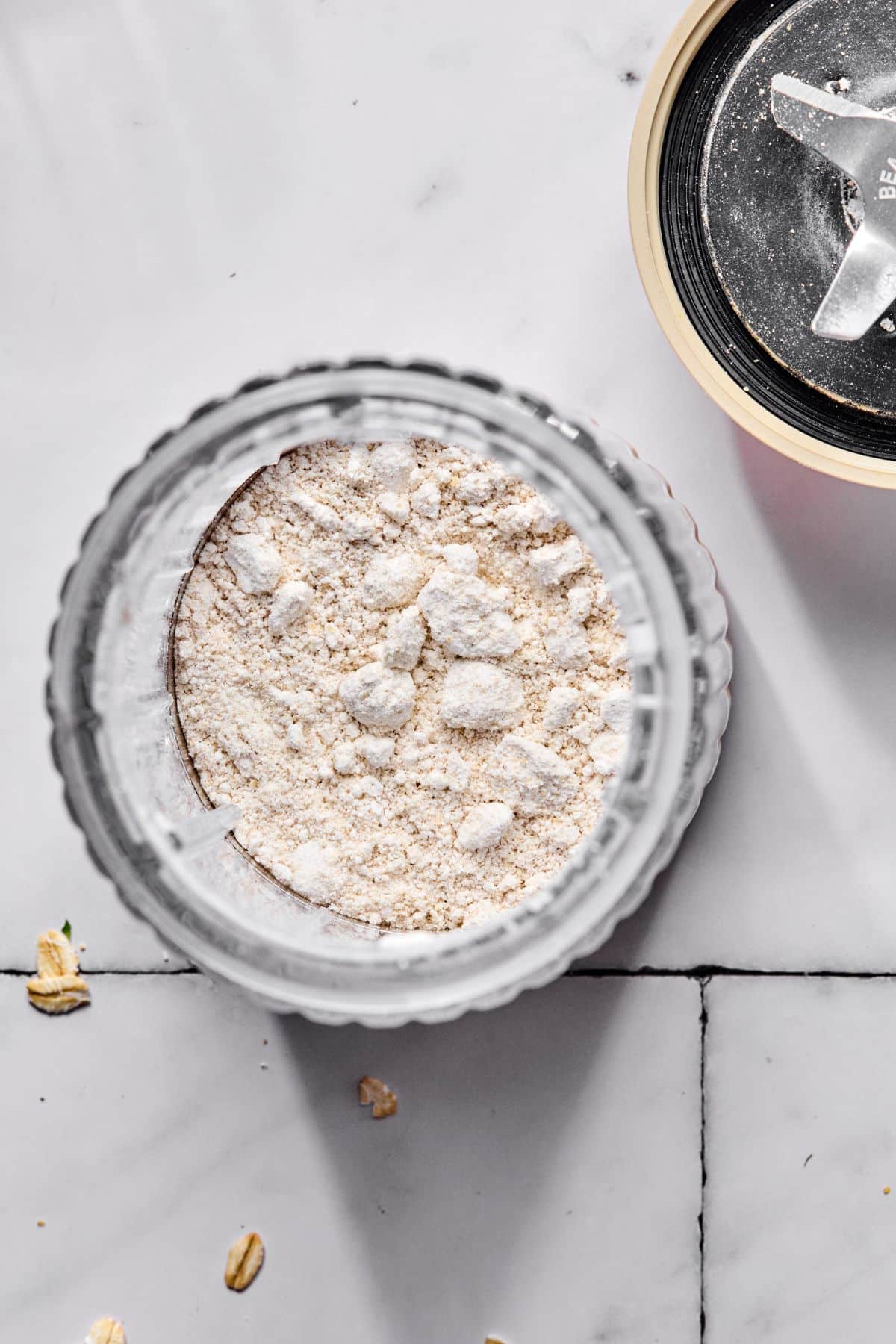 Oats blended into flour.