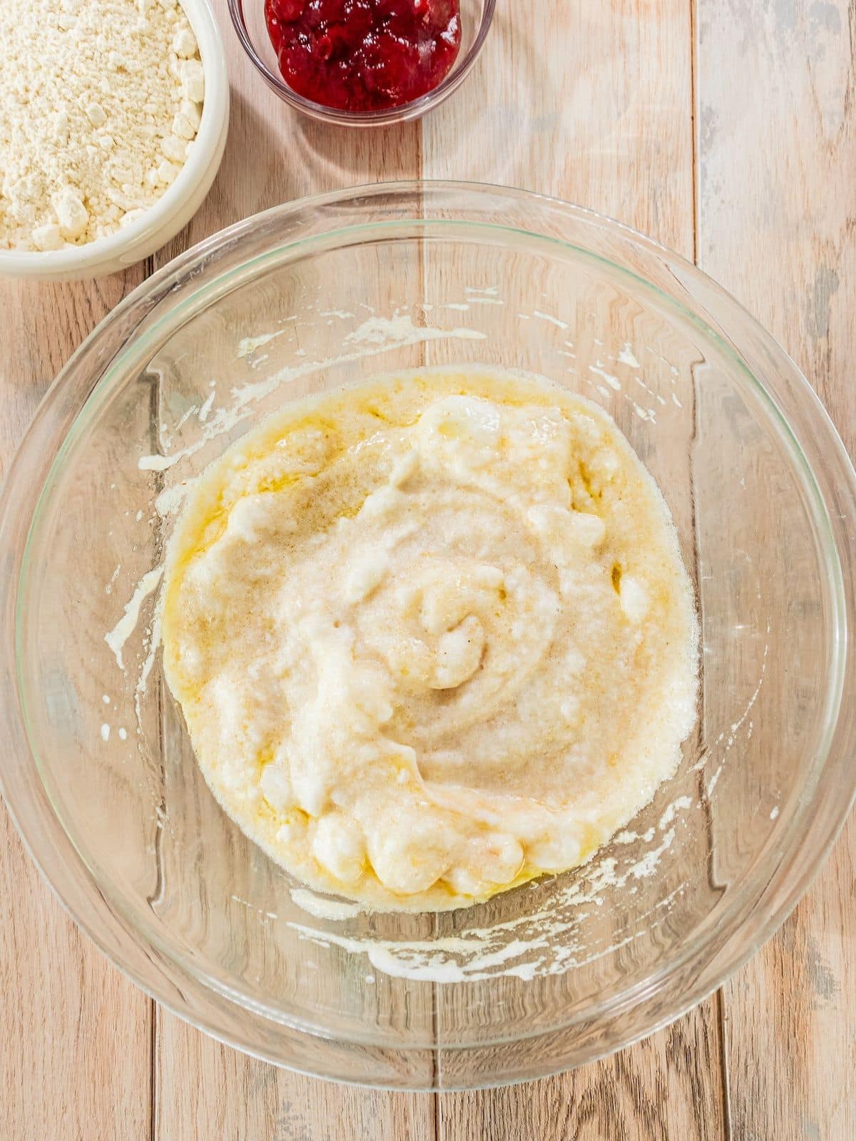 Sugar, vanilla, applesauce, maple syrup and oil to the eggs and fold until just combined.